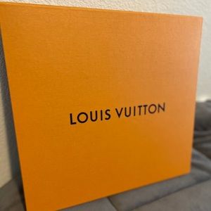 Louis Vuitton box